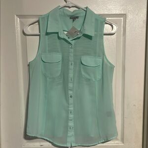 Mint Sleeveless Button-Up Blouse